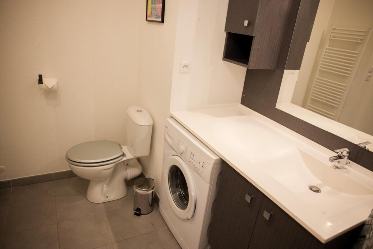 Le Jardin Sequoia ~ Climatisation ~ Parking Apartment LʼUnion Exterior foto