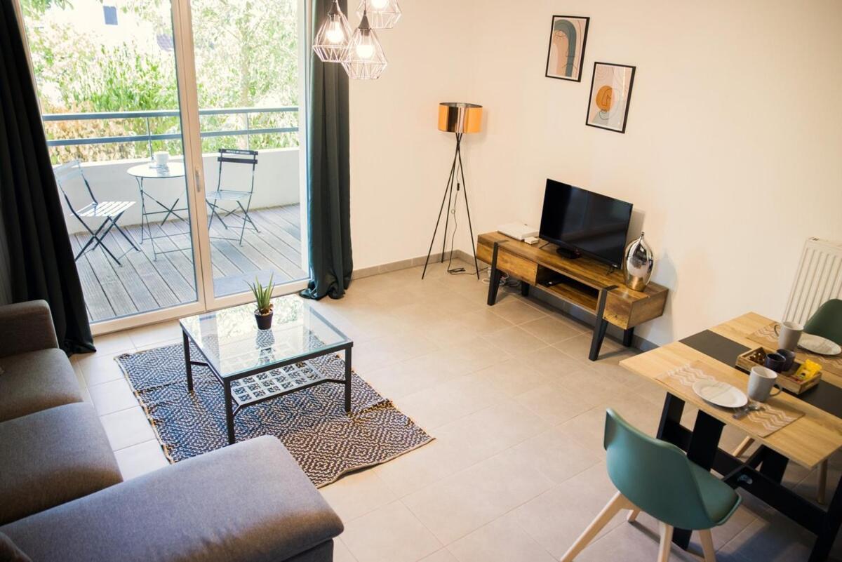 Le Jardin Sequoia ~ Climatisation ~ Parking Apartment LʼUnion Exterior foto